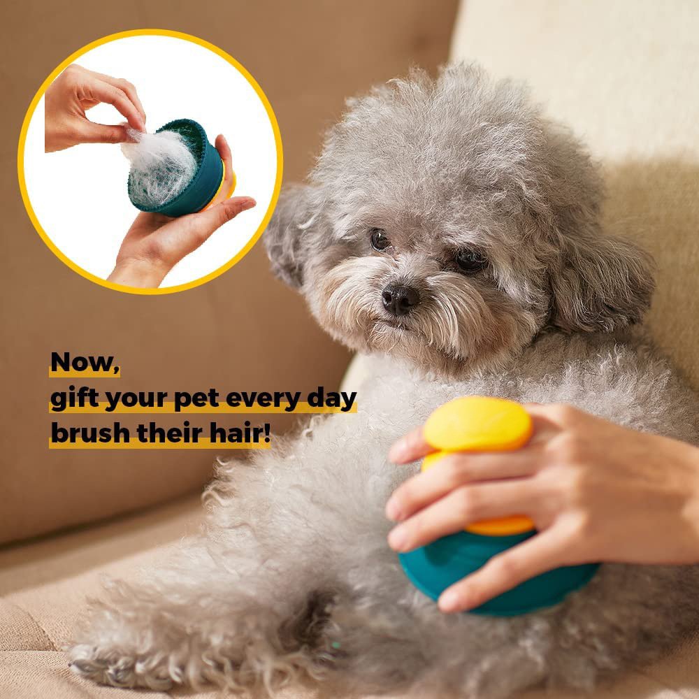 cepillo-pelos-nudos-perros-raijuu-06.jpg Perro siendo cepillado con el Cepillo para quitar pelos y nudos de silicona